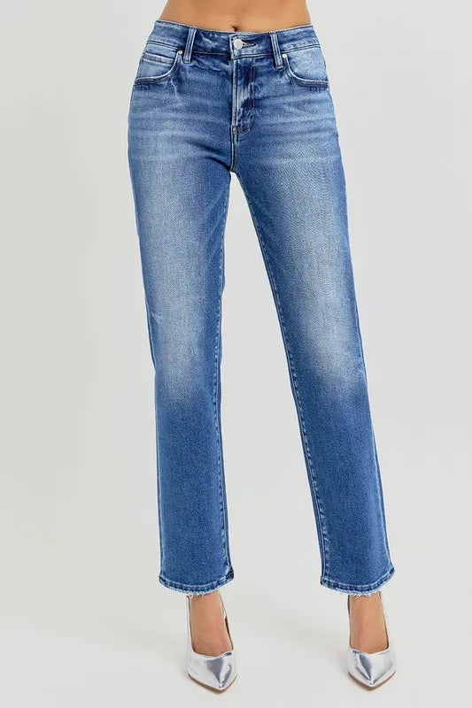 Cotton blend women’s mid-rise ankle tapered jeans – flattering, versatile denim for everyday and evening looks