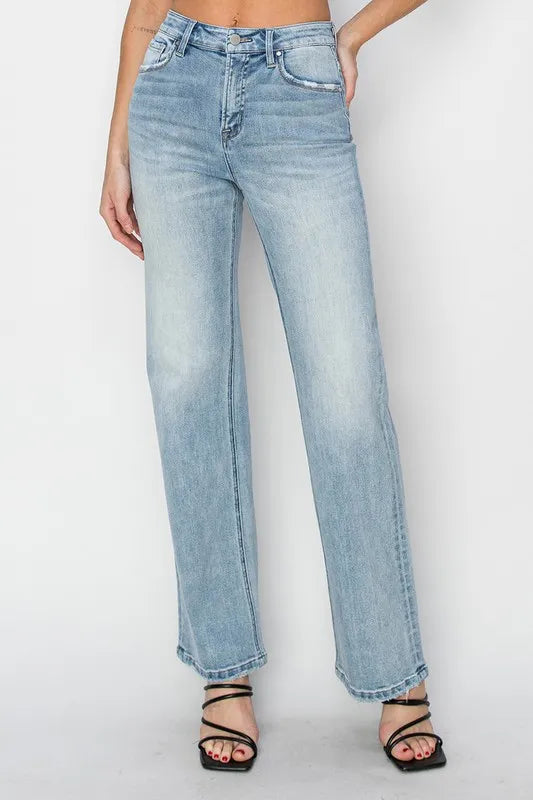 Cotton blend women’s high-rise straight jeans – flattering, versatile denim for polished and casual looks